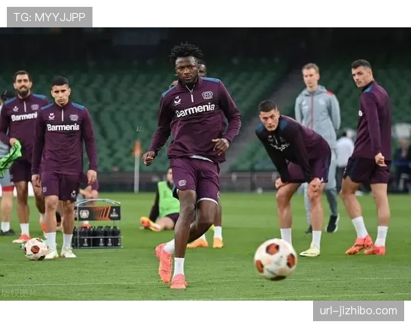 意甲保级战卡利亚里2-1佛罗伦萨，主场优势明显